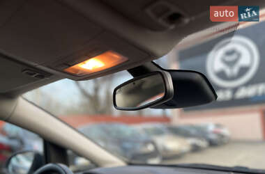 Універсал Opel Astra 2011 в 