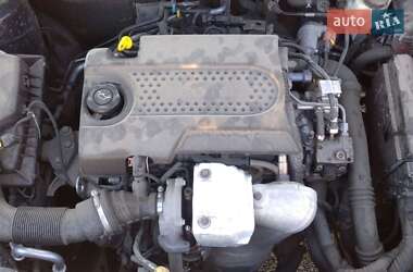 Універсал Opel Astra 2011 в 