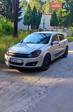 Хэтчбек Opel Astra 2007 в 