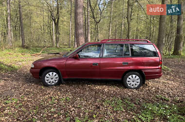 Универсал Opel Astra 1992 в 