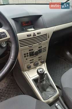 Седан Opel Astra 2008 в 
