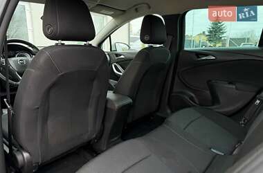 Универсал Opel Astra 2018 в 