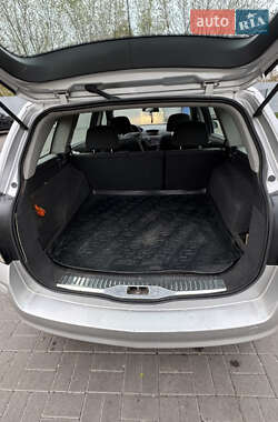 Универсал Opel Astra 2005 в 