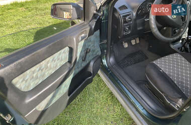 Седан Opel Astra 1999 в 