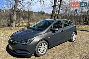 Хэтчбек Opel Astra 2016 в 