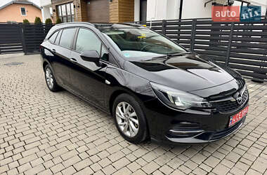 Универсал Opel Astra 2021 в 