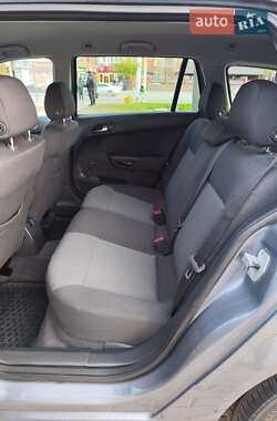 Универсал Opel Astra 2007 в 