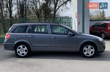 Универсал Opel Astra 2006 в 