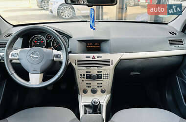 Универсал Opel Astra 2007 в 