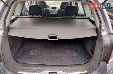 Универсал Opel Astra 2005 в 