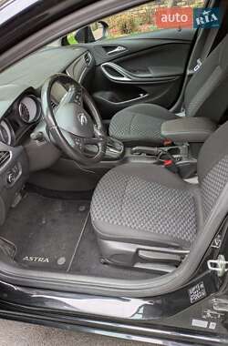 Хэтчбек Opel Astra 2018 в 
