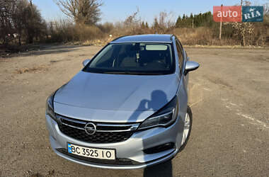 Универсал Opel Astra 2016 в 