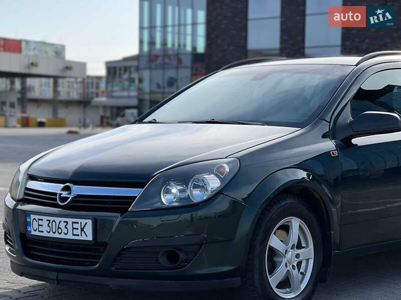 Универсал Opel Astra 2005 в Черновцах