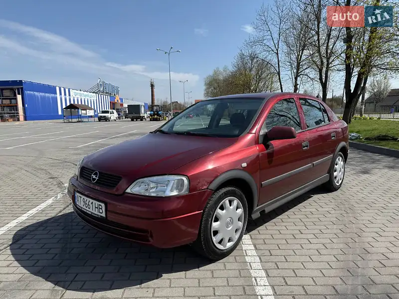 Хетчбек Opel Astra 1998 в 