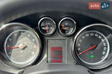 Хетчбек Opel Astra 2010 в 