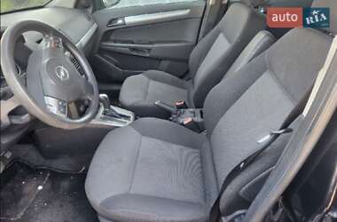 Универсал Opel Astra 2006 в 