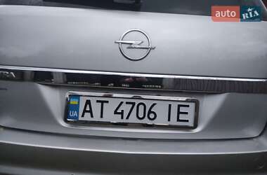 Универсал Opel Astra 2005 в 