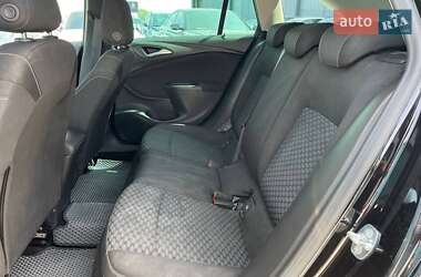 Універсал Opel Astra 2017 в 