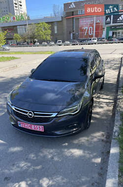 Универсал Opel Astra 2016 в Днепре