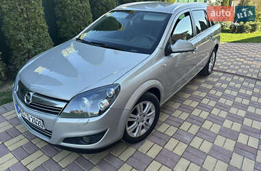 Универсал Opel Astra 2009 в 