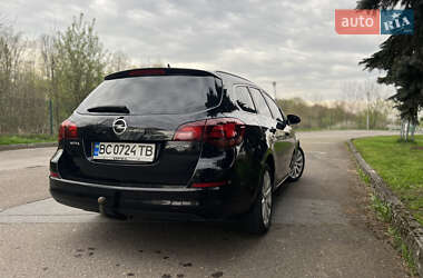 Универсал Opel Astra 2011 в 