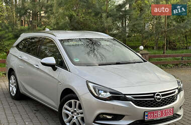 Универсал Opel Astra 2018 в 