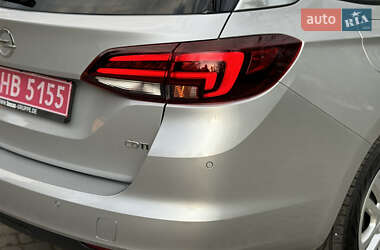 Универсал Opel Astra 2018 в 