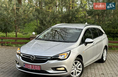 Универсал Opel Astra 2018 в 