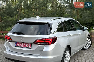 Универсал Opel Astra 2018 в 