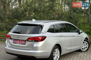 Универсал Opel Astra 2018 в 