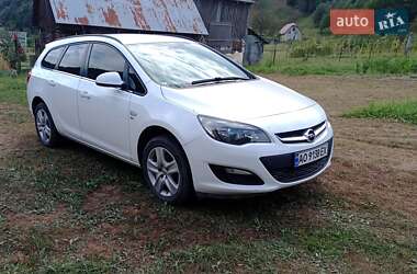 Универсал Opel Astra 2014 в 