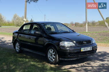 Седан Opel Astra 2007 в 
