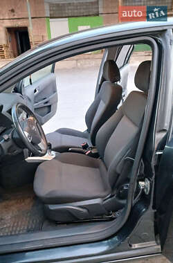 Хетчбек Opel Astra 2013 в 