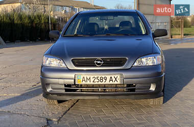 Седан Opel Astra 2008 в 