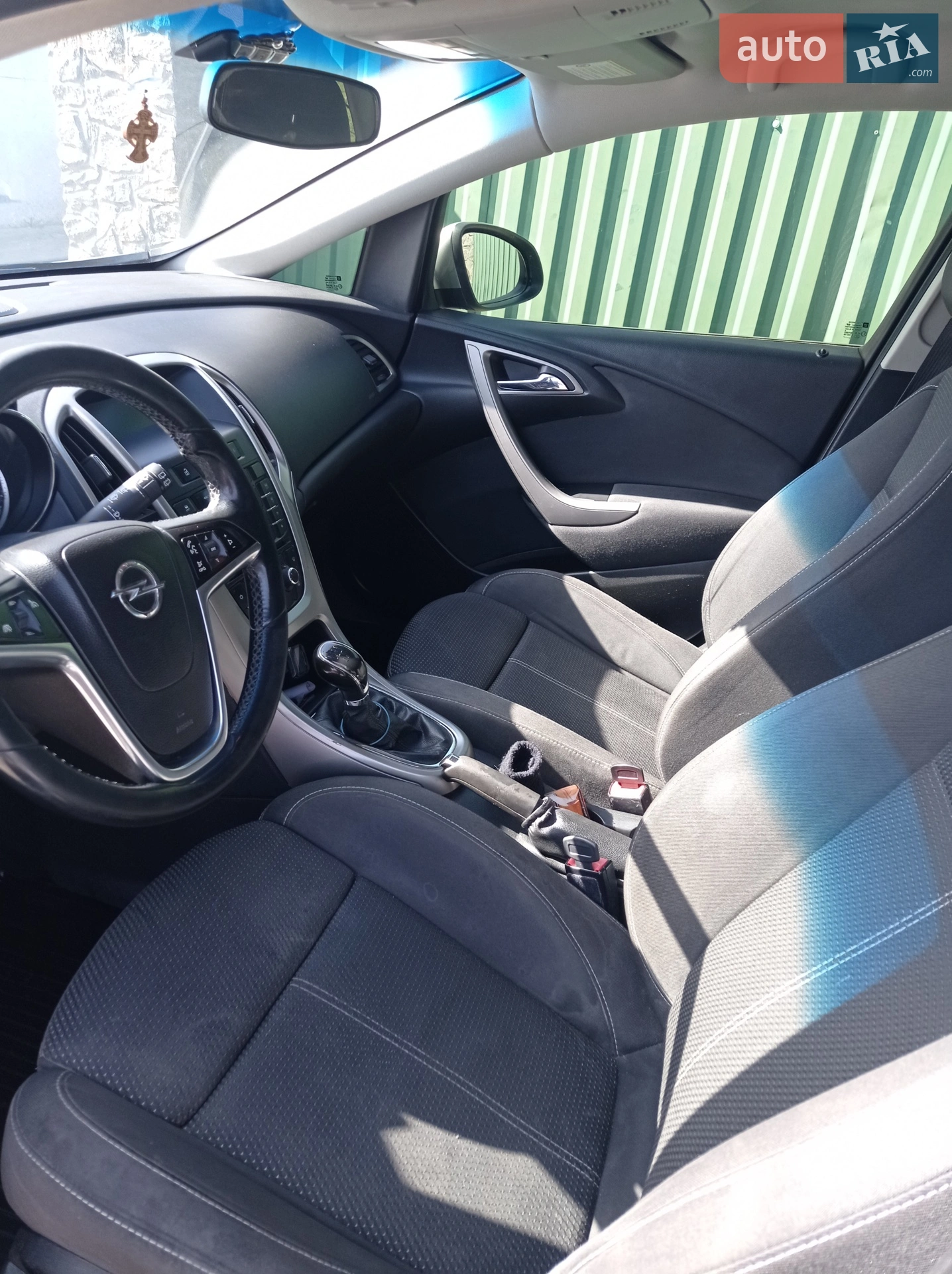 2011 Opel Astra - мініатюра 35