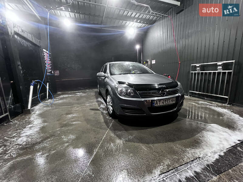 Хэтчбек Opel Astra 2004 в Калуше фото 23 Хэтчбек Opel Astra 2004 в Калуше