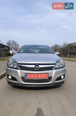 Универсал Opel Astra 2008 в 