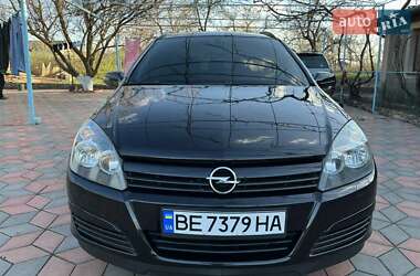 Универсал Opel Astra 2005 в 
