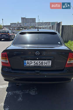 Седан Opel Astra 2008 в 