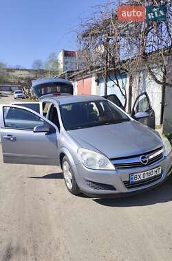 Универсал Opel Astra 2008 в 