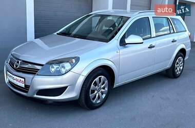 Универсал Opel Astra 2009 в 