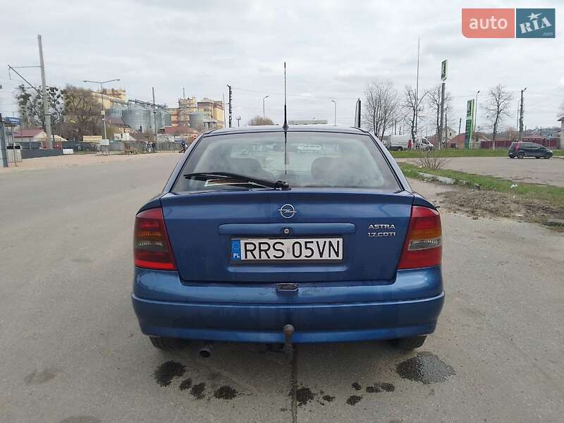 Хетчбек Opel Astra 2005 в Василькові