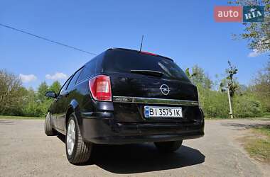 Универсал Opel Astra 2005 в 