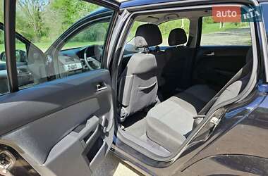 Универсал Opel Astra 2005 в 