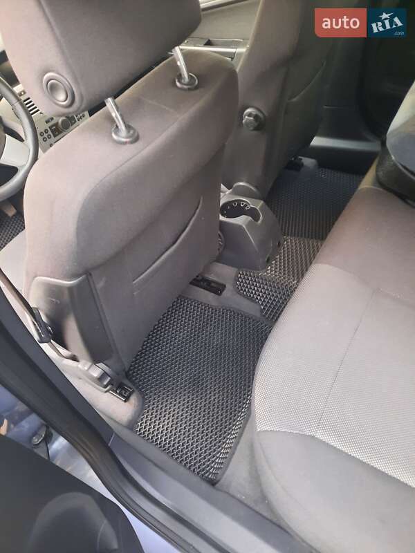 Хетчбек Opel Astra 2009 в Полтаві