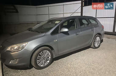 Універсал Opel Astra 2010 в 