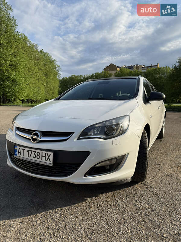 Opel Astra 2013
