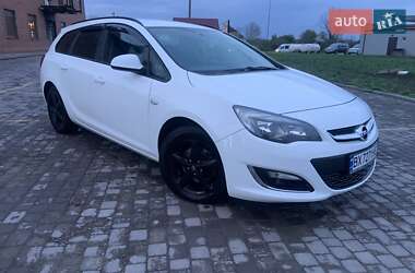 Універсал Opel Astra 2013 в Теофіполі