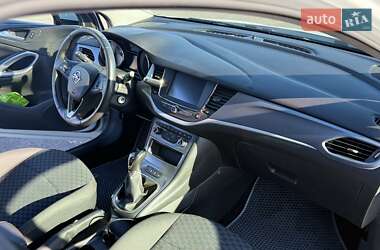 Универсал Opel Astra 2019 в Ровно