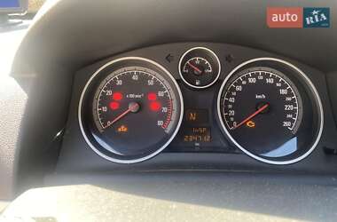 Хэтчбек Opel Astra 2008 в Корюковке